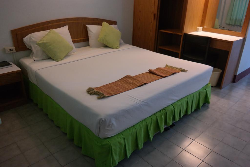 Dragon Boutique Apartment Pattaya Exterior photo